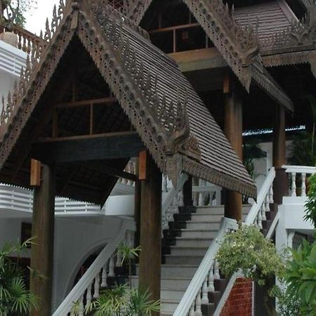 Emerald Land Hotel Mandalay Buitenkant foto