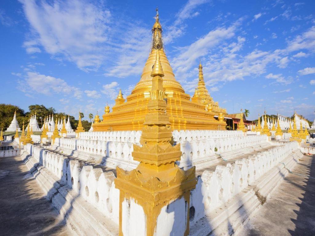 Emerald Land Hotel Mandalay Buitenkant foto