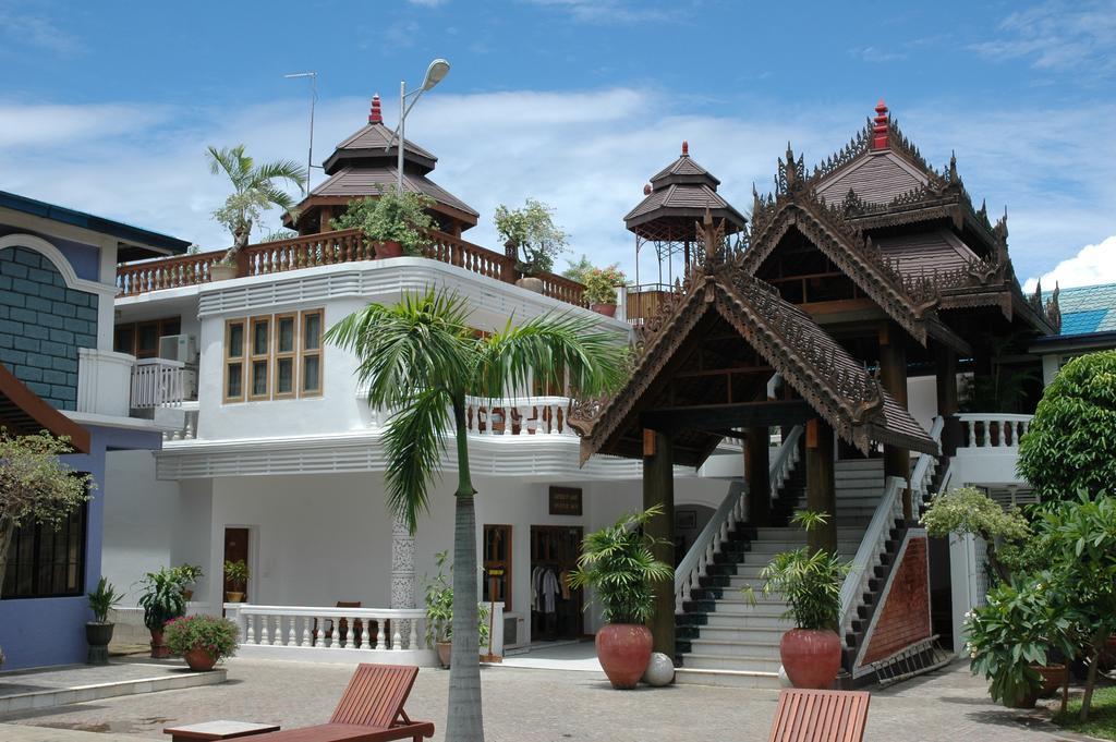 Emerald Land Hotel Mandalay Buitenkant foto